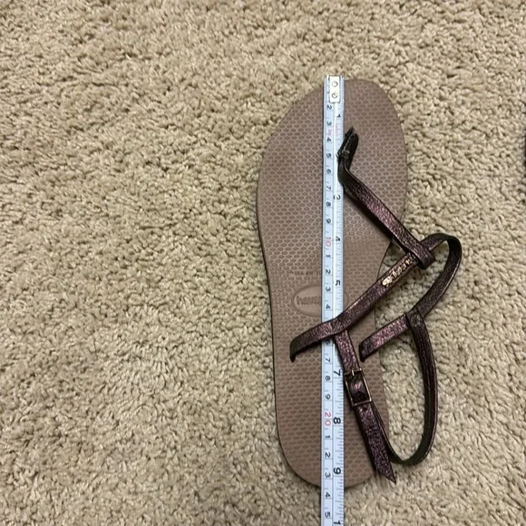 EUC Havaianas Womens metallic leather ankle strap sandals Sz 6 or EU 37/38 - Picture 8 of 10